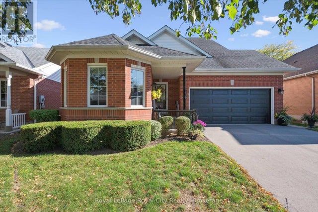 21 Cherry Blossom Circle, Guelph (village By The Arboretum)