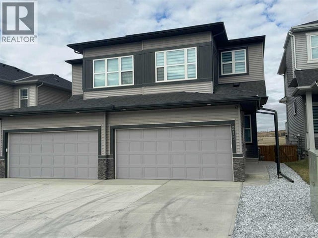 215 Heritage Heights, Cochrane