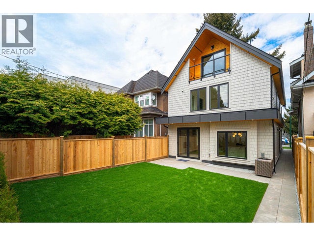 968 W 17th Avenue, Vancouver