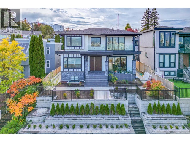 4018 Nithsdale Street, Burnaby