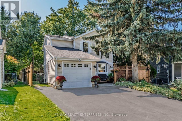 18 Blueridge Square, Brampton (heart Lake West)