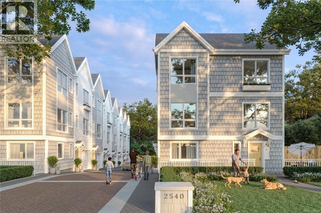 15 2536 Shelbourne St, Victoria