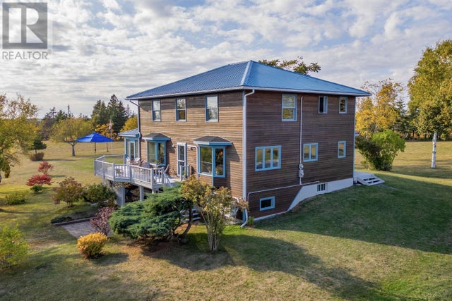 221 Pinette Road, Belfast