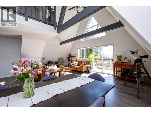 6563 Anchor Place, Sechelt