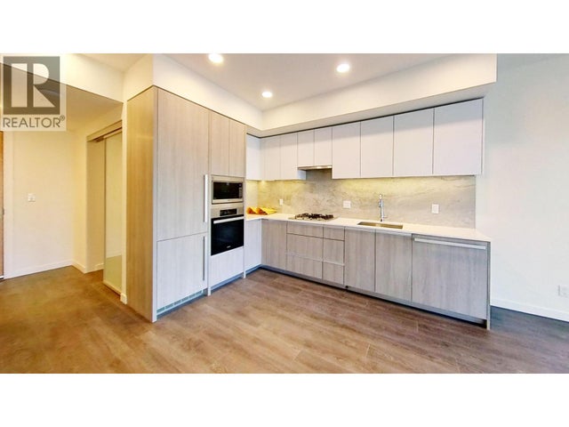 6633 Buswell Street, Richmond