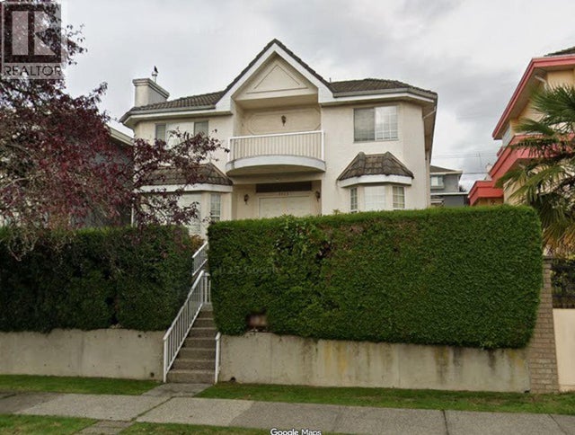 1 1921 Harrison Drive, Vancouver