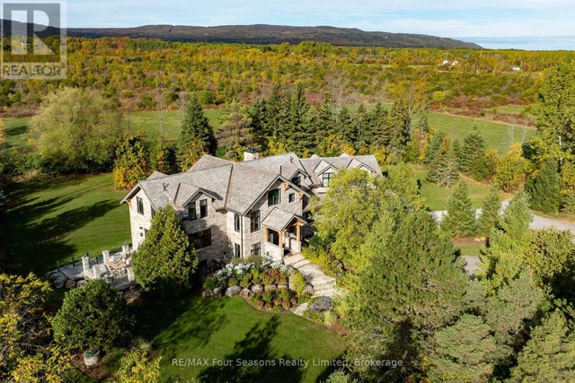 2710 Nottawasaga 10 Concession N, Clearview