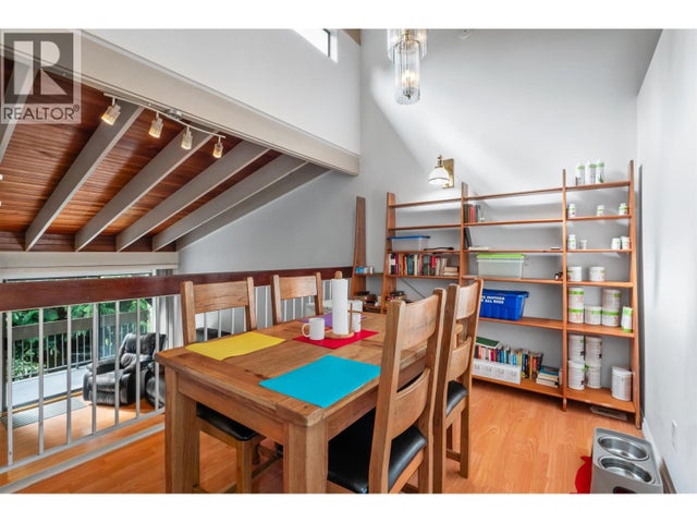 2690 Kingsford Avenue, Burnaby