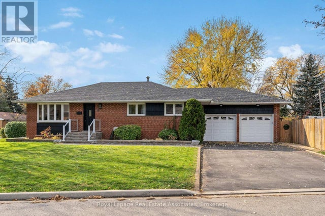 20 Suburban Drive, Mississauga (streetsville)