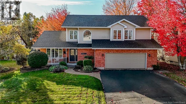 6 Spruce Garden Court, Riverview