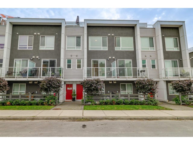 3 19628 55a Avenue, Langley