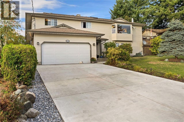 692 Eland Dr, Campbell River