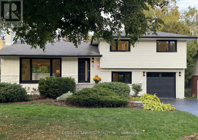 257 Strathcona Drive, Burlington (shoreacres)