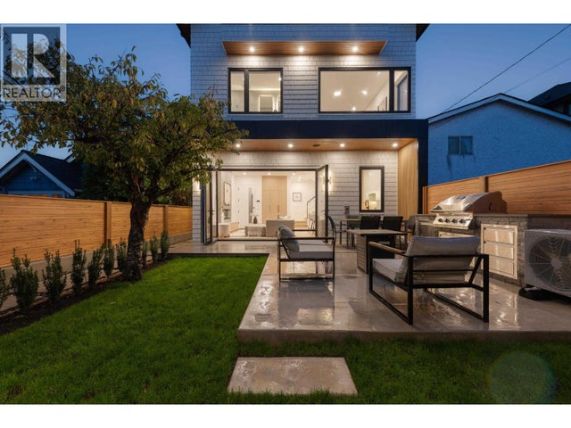 2 312 E 37th Avenue, Vancouver