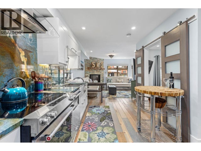 104 2050 Lake Placid Road, Whistler