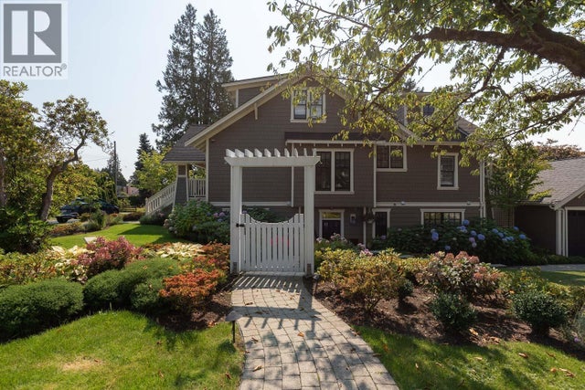 1202 Jefferson Avenue, Vancouver