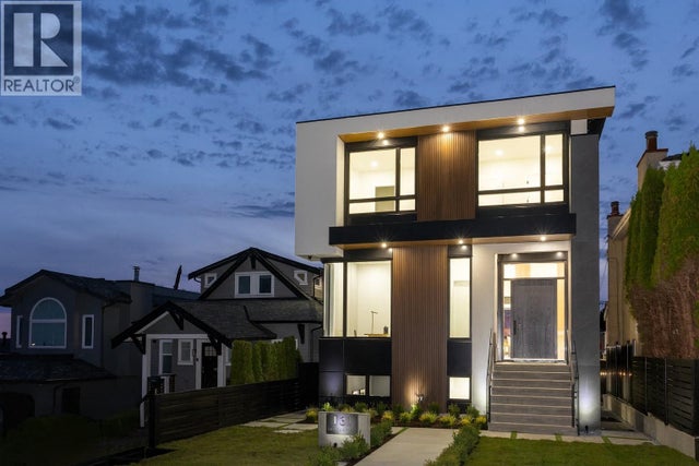 131 Grosvenor Avenue, Burnaby