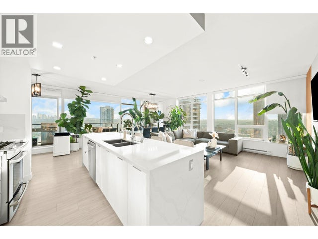 2604 2077 Rosser Avenue, Burnaby