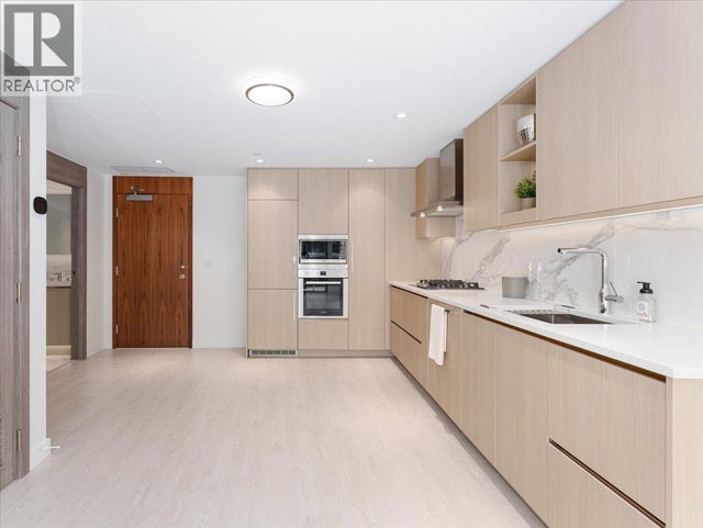 1187 8671 Hazelbridge Way, Richmond