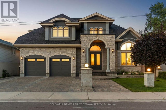 1623 Claymor Avenue, Ottawa