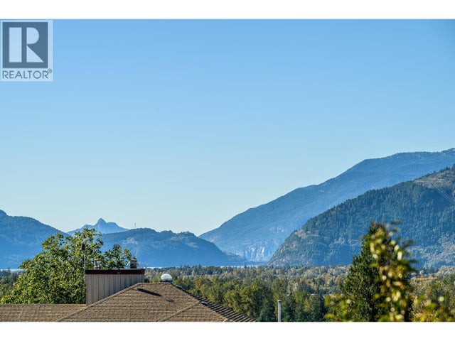 2332 Argyle Crescent, Squamish