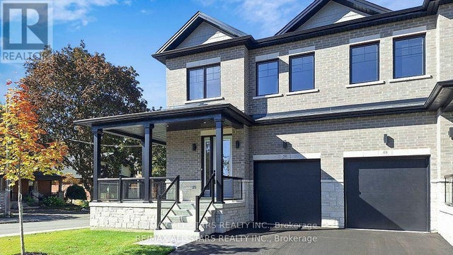 50 Third Avenue S, Uxbridge