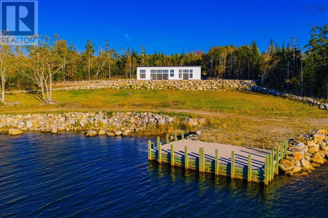 5641 Highway 3, East Jordan