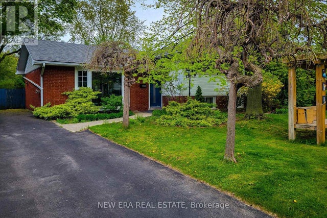 5322 Windermere Drive, Burlington (appleby)