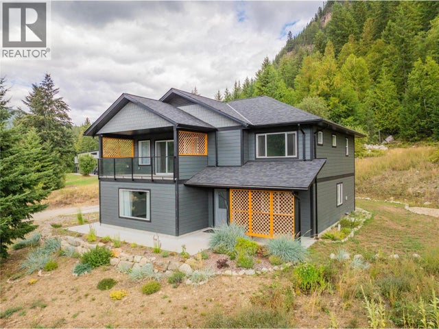 1955 Sandy Road, Castlegar
