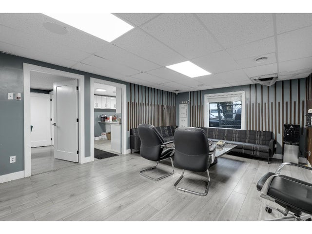 10912 Timberland Road, Surrey