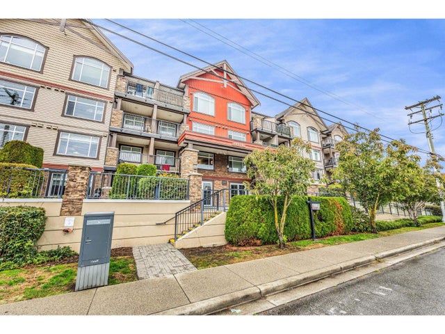 202 19939 55a Avenue, Langley