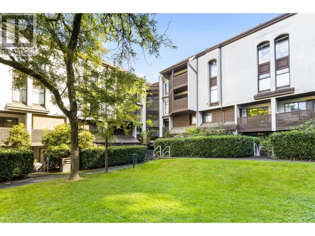 6 340 Ginger Drive, New Westminster