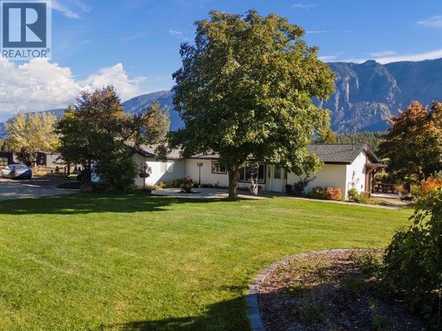 730 Canyon-lister Road, Lister