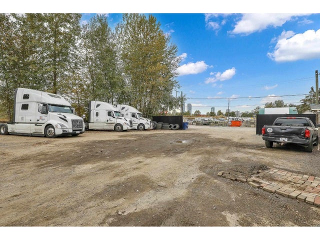 10902 Timberland Road, Surrey