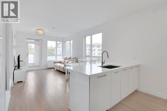 308 711 W 14th Street, North Vancouver