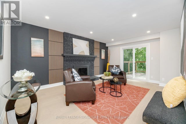 2392 Arnold Crescent, Burlington (brant Hills)