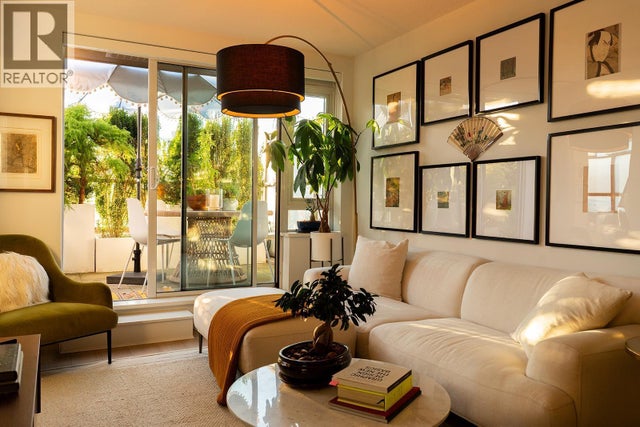 402 445 W 2nd Avenue, Vancouver