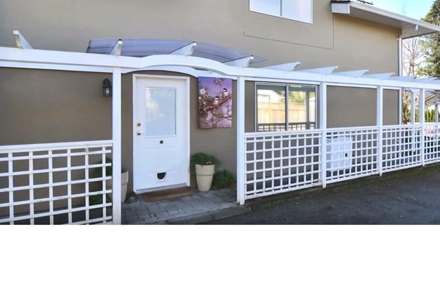 15xx Nichol Road, White Rock