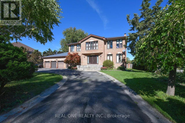 62 Lee Avenue, Markham (milliken Mills East)