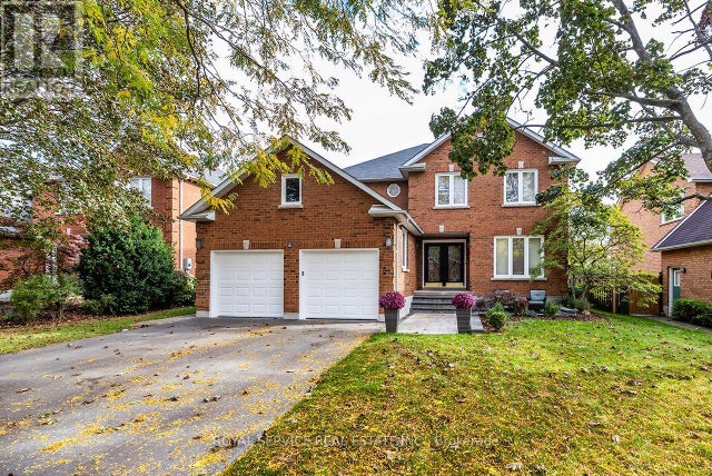 55 White Cliffe Drive, Clarington (courtice)