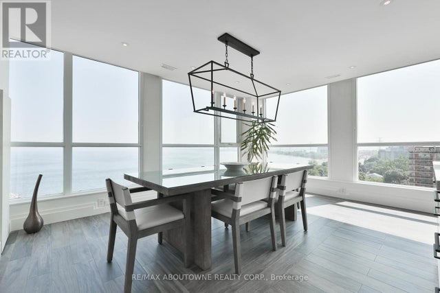 1103 - 415 Locust Street, Burlington (brant)