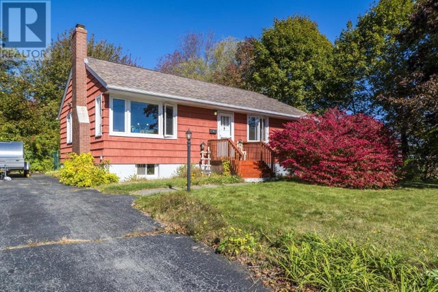 10 Ellenvale Avenue, Dartmouth