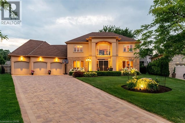 8881 Joseph Court, Niagara Falls