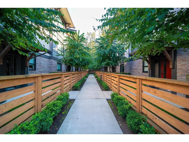 23 19918 75a Avenue, Langley