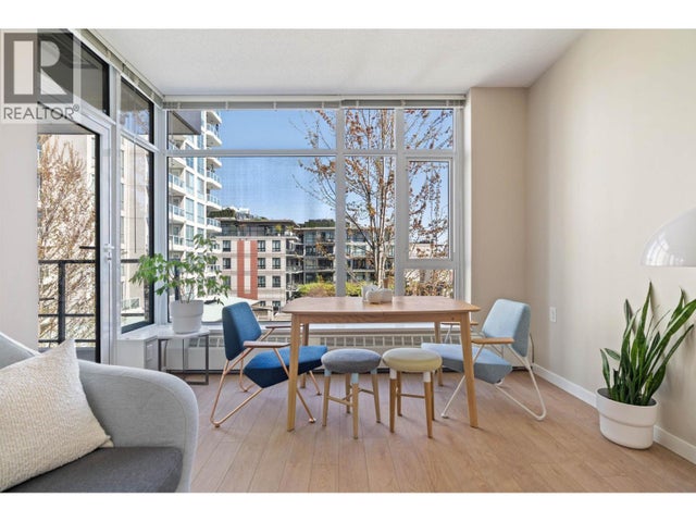 408 135 W 2nd Street, North Vancouver