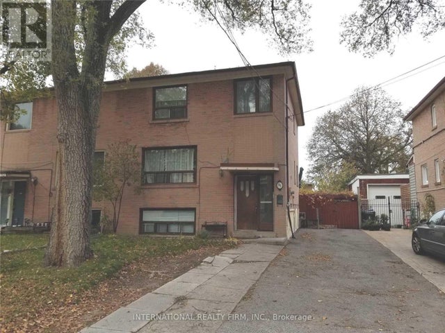57 Edinborough Court, Toronto (rockcliffe-Smythe)