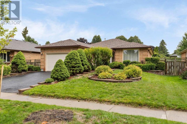 81 Ewen Drive, Uxbridge