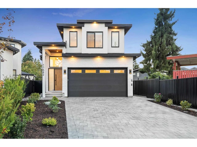 11642 94a Avenue, Delta