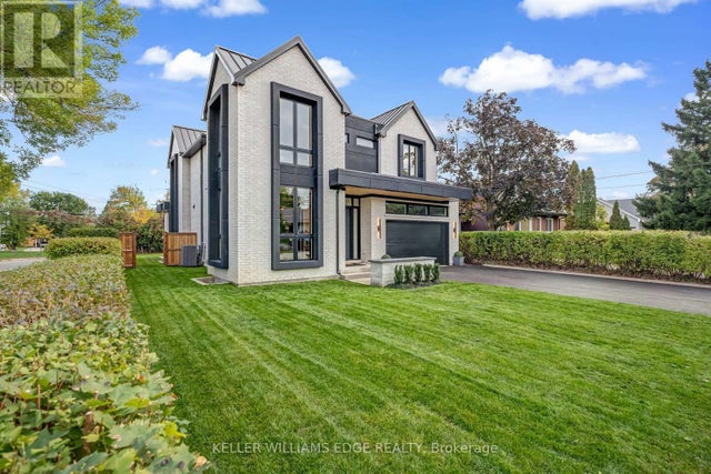 144 Mansfield Drive, Oakville (cp College Park)