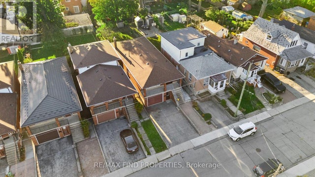 16 Mcdonald Avenue, Toronto (oakridge)